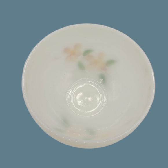 Anchor Hocking Fire King Gay Fad Peach Blossom Milk Glass 6" Mixing Bowl Vintage - Picture 3 of 6